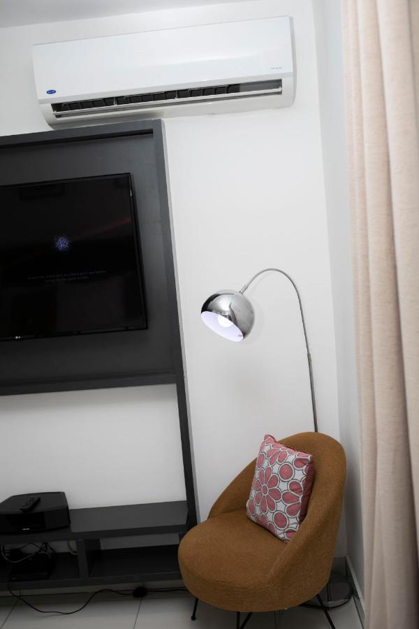 Accra Comfy Studio At Embassy Gardens Cantonments Extérieur photo