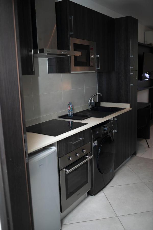 Accra Comfy Studio At Embassy Gardens Cantonments Extérieur photo