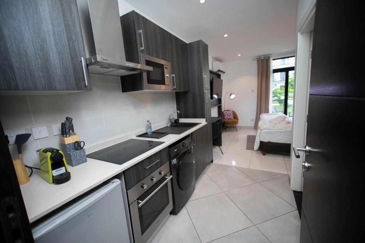 Accra Comfy Studio At Embassy Gardens Cantonments Extérieur photo