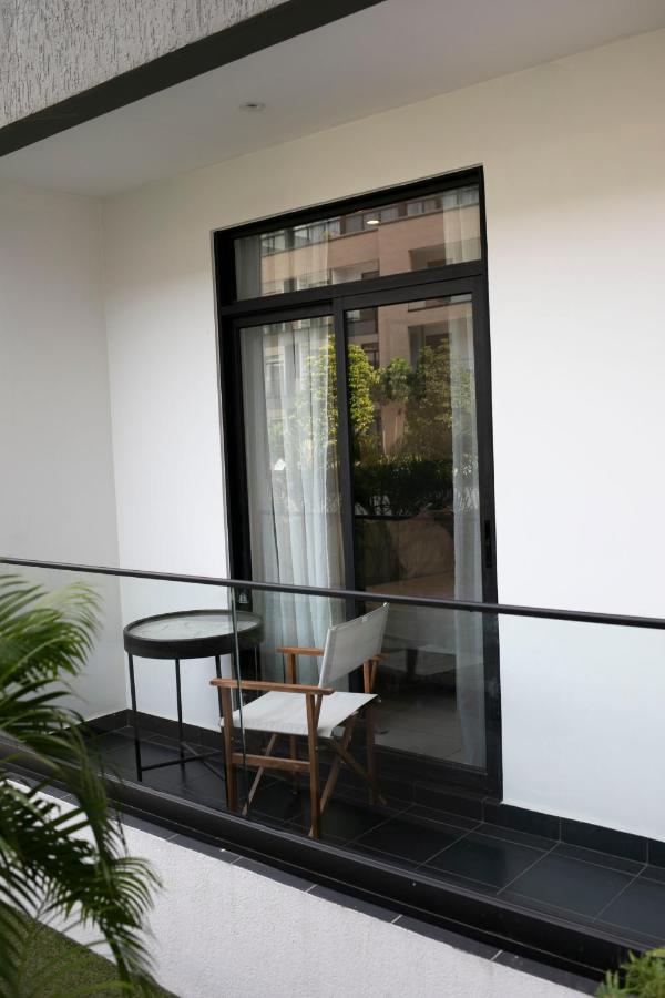 Accra Comfy Studio At Embassy Gardens Cantonments Extérieur photo